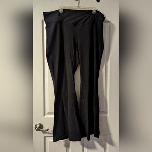 Old Navy Extra High-Waisted PowerChill Crossover Super-Flare Pants for Women